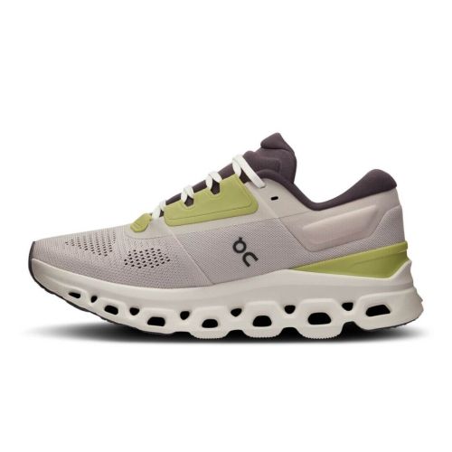 ON WOMEN'S Cloudstratus 3 Pearl-Ivory color